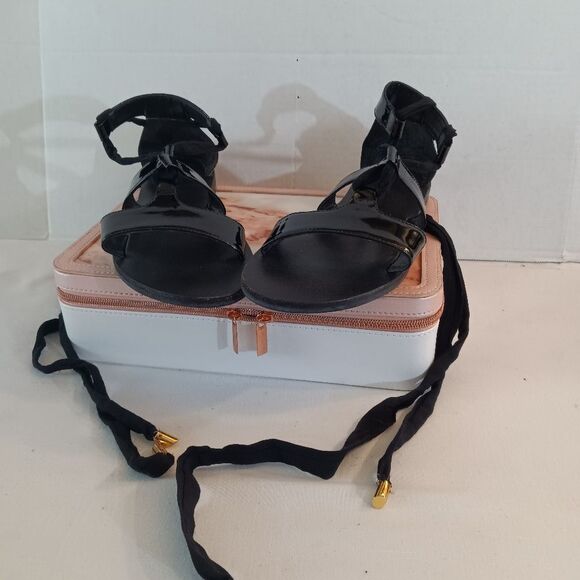 Strappy tie-up Patent Leather Sandals sz 9 - Picture 5 of 7